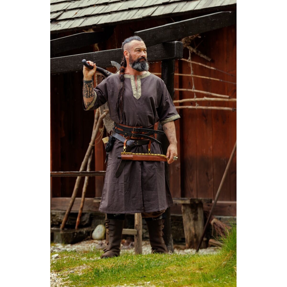 Kurzarmtunika mit Bordüre Dunkelbraun "Richard" L