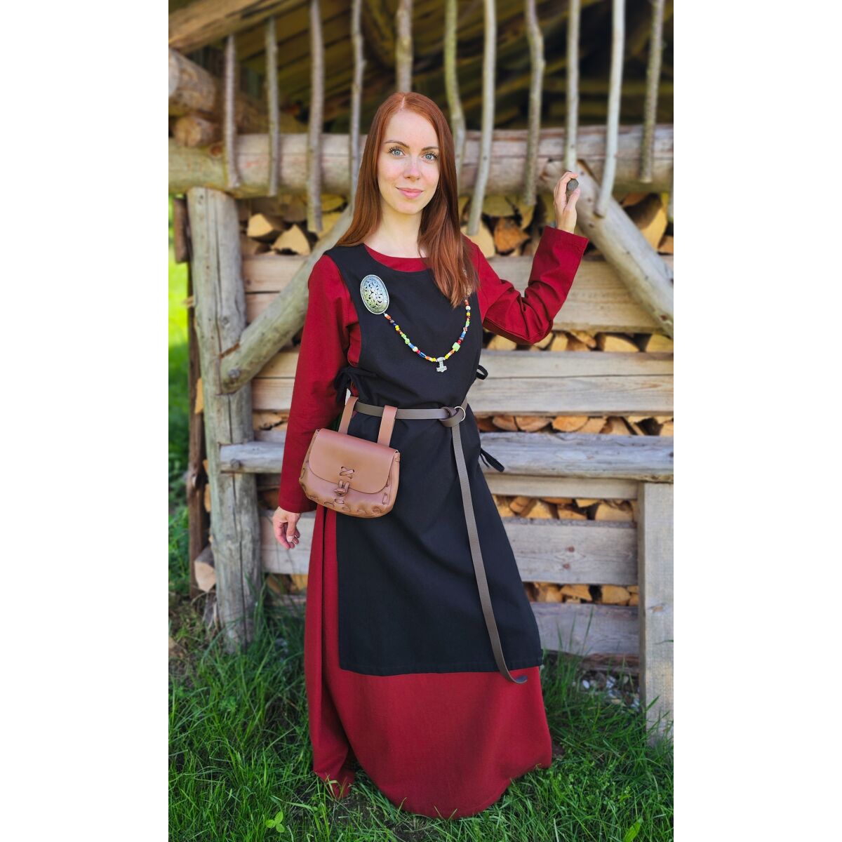 Klassisches Wikinger Überkleid schwarz "Lykke" M