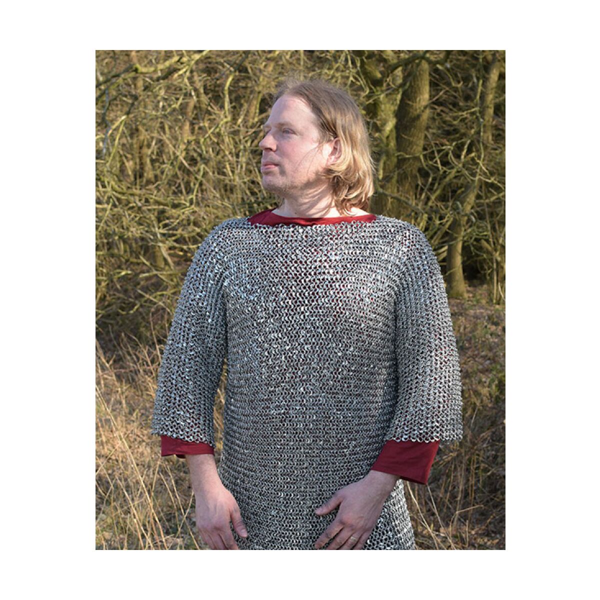 Kettenhemd Haubergeon, Rundringe mit Rundnieten. Ø 9mm, 1,5mm breit, verzinkter Stahl